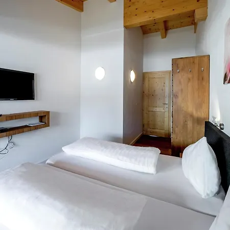 アパート Luxurious With Sauna Garage Roof Terrace ゲルロス